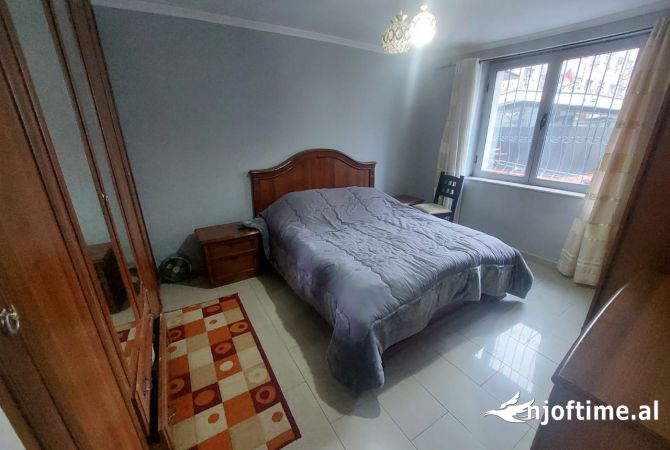Shtepi ne shitje 2+1 ne Tirane - 195,000 Euro