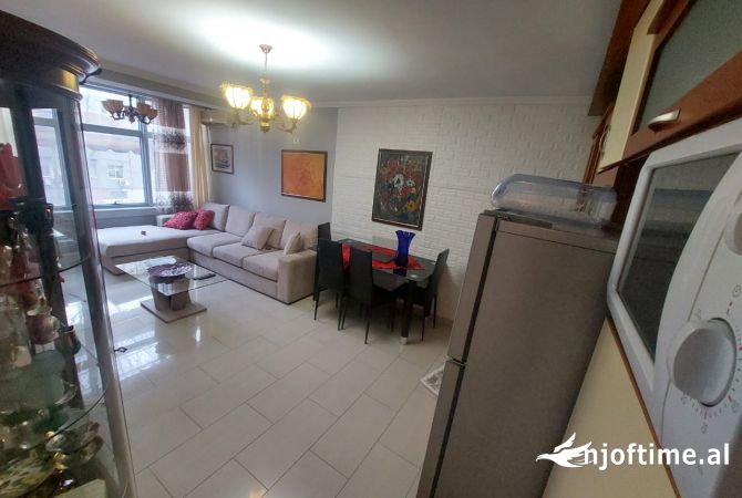 Shtepi ne shitje 2+1 ne Tirane - 195,000 Euro