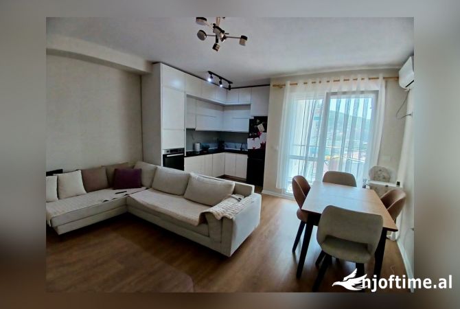 Shtepi ne shitje 2+1 ne Tirane - 148,000 Euro
