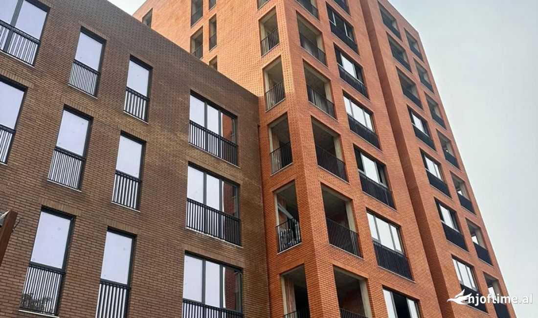 Shtepi ne shitje Apartament ne Tirane, 1+1, Mobilimi Bosh, pa mobiluar, Pagesa 110,300  Euro.