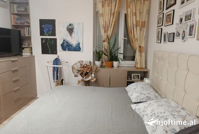 Shtepi ne shitje 1+1 ne Tirane - 145,000 Euro