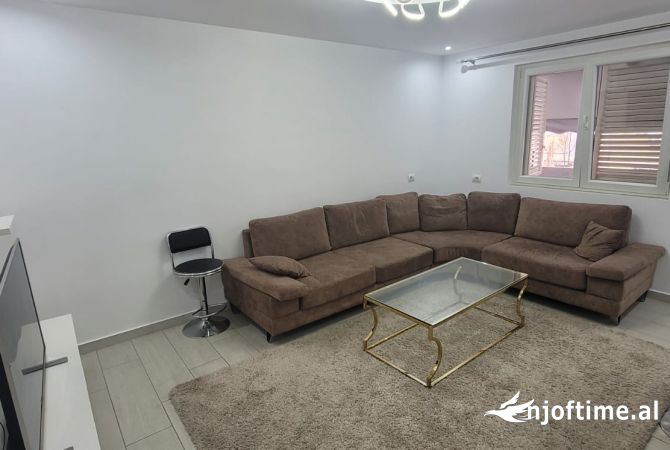 Shtepi ne shitje 2+1 ne Tirane - 158,000 Euro