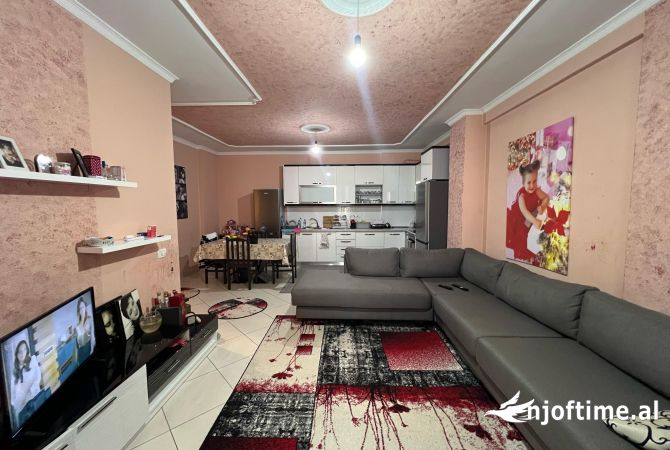 Shtepi ne shitje 2+1 ne Tirane - 135,000 Euro
