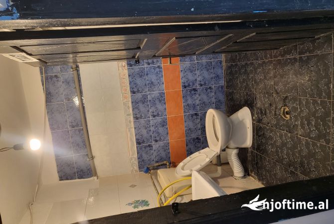 Ambient biznesi me qera 1+1 ne Tirane - 45,000 Leke