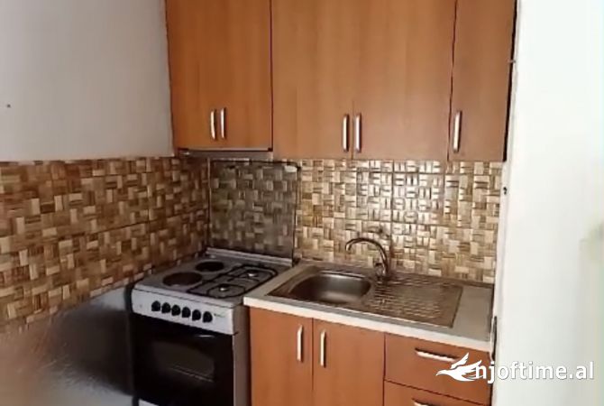 Shtepi me qera 1+1 ne Tirane - 29,900 Leke