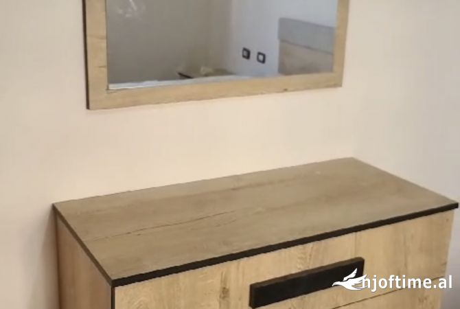 Shtepi me qera 2+1 ne Tirane - 31,000 Leke