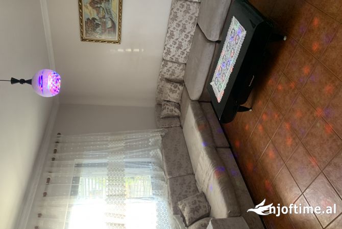 Shtepi me qera 3+1 ne Tirane - 400 Euro