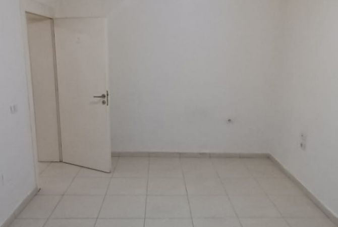 Shtepi me qera 1+1 ne Tirane - 30,000 Leke