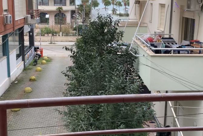 Shtepi me qera 1+1 ne Durres - 350 Euro