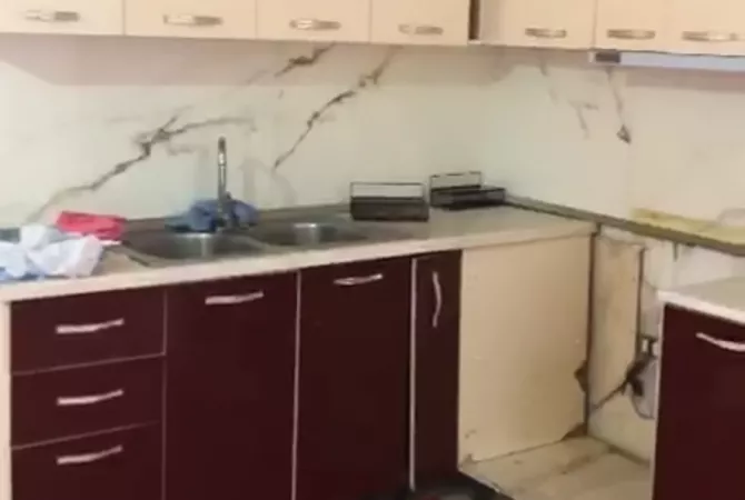 Shtepi me qera 2+1 ne Tirane - 35,000 Leke