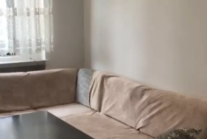 Shtepi me qera Garsoniere ne Tirane - 20,000 Leke