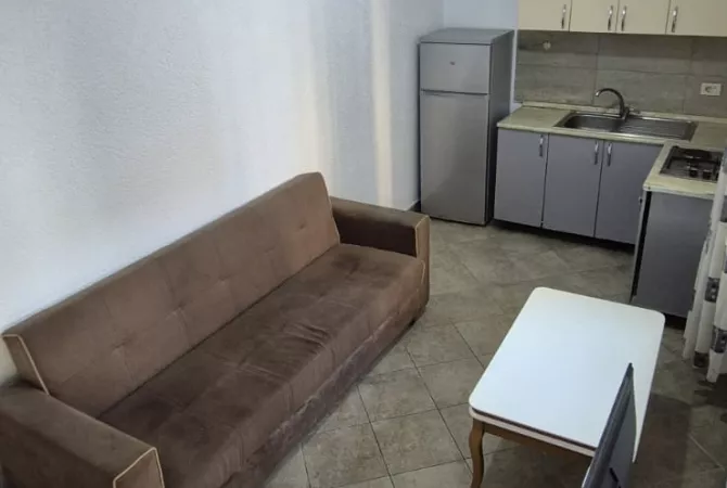 Casa in affitto 2+1 a Tirana - 35,000 Leke