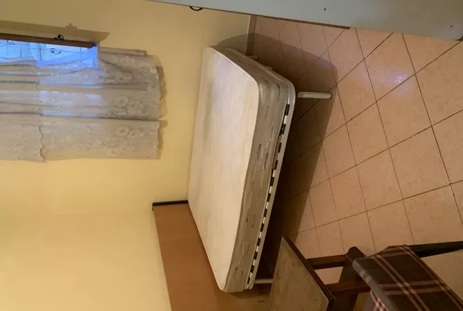 Shtepi me qera 3+1 ne Tirane - 40,000 Leke