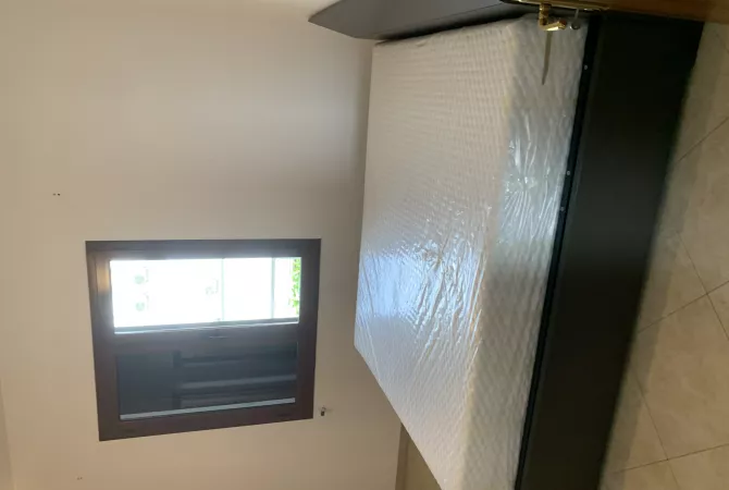 Shtepi me qera Shtepi Private ne Tirane, 3+1, Mobilimi E mobiluar, Pagesa 37,000  Leke.