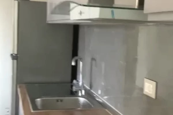 Shtepi me qera Garsoniere ne Tirane - 40,000 Leke