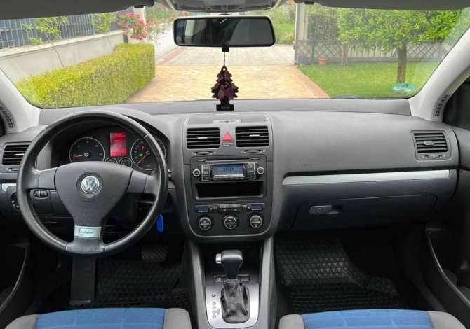 Noleggio Auto  a Tirana - 30 Euro