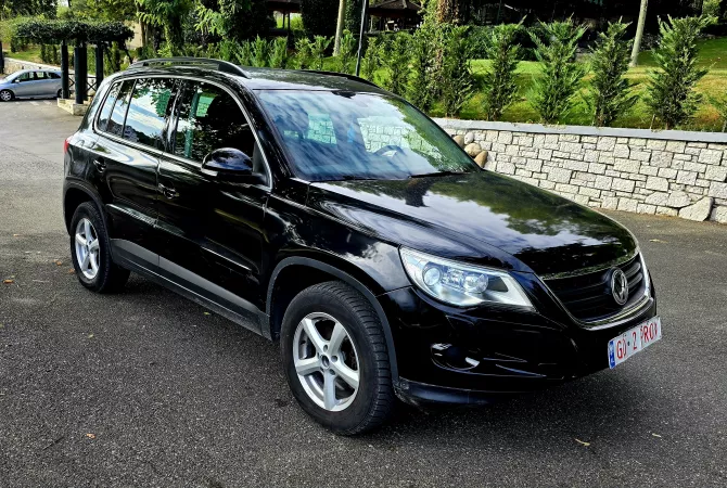 Cars for sale in Tirana - 6,300 Euro