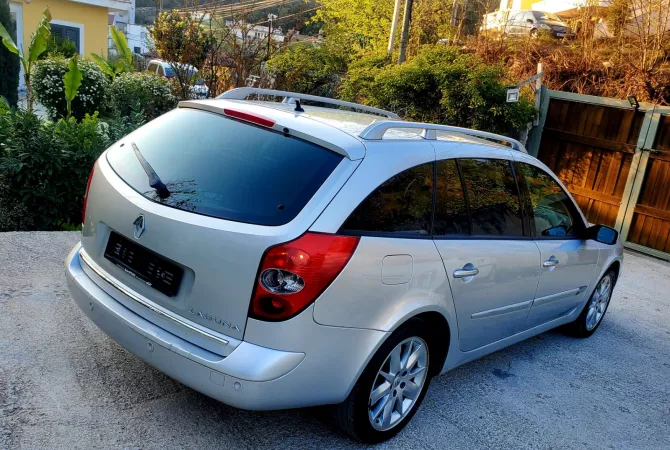 Makina ne shitje ne Tirane - 1,999 Euro