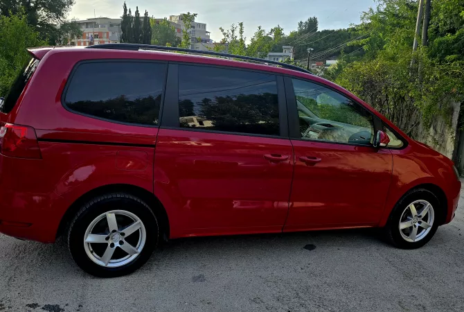 Cars for sale in Tirana - 5,900 Euro