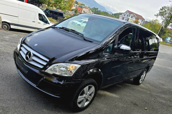 Makina ne shitje ne Tirane - 13,900 Euro