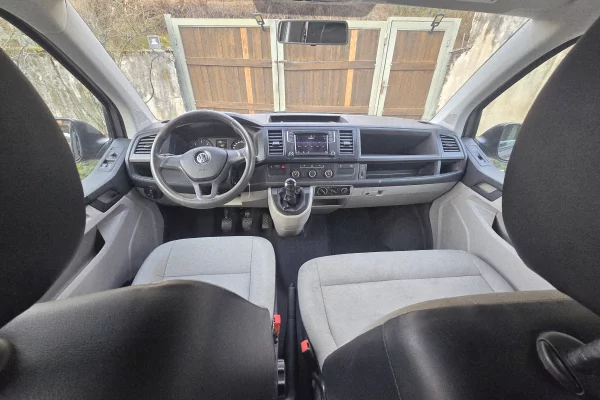 Makina ne shitje ne Tirane - 15,900 Euro