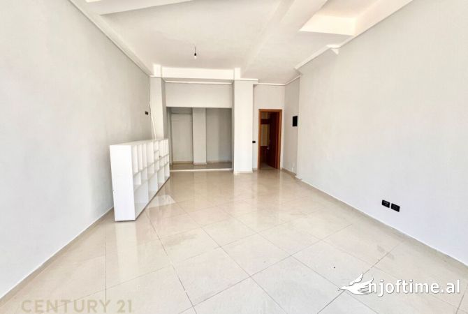 Ambient biznesi me qera 1+1 ne Tirane - 650 Euro
