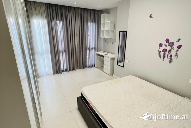 Shtepi me qera Apartament ne Tirane, 1+1, Mobilimi E mobiluar, Pagesa 700  Euro.