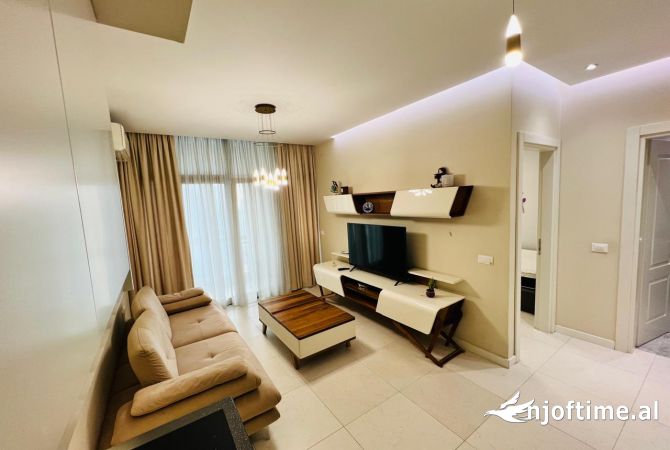 Shtepi me qera 1+1 ne Tirane - 700 Euro