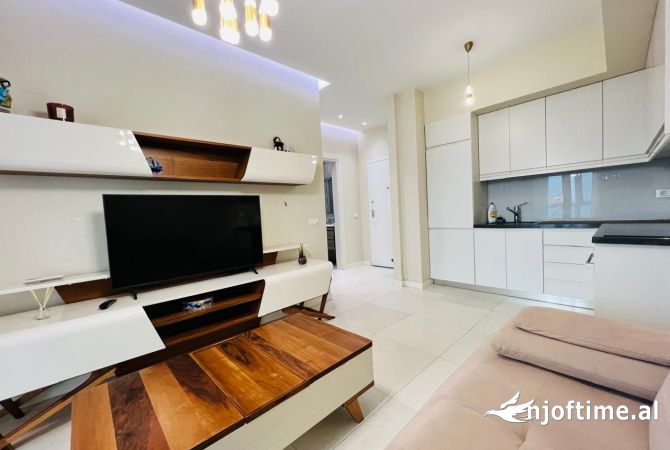 Shtepi me qera Apartament ne Tirane, 1+1, Mobilimi E mobiluar, Pagesa 700  Euro.