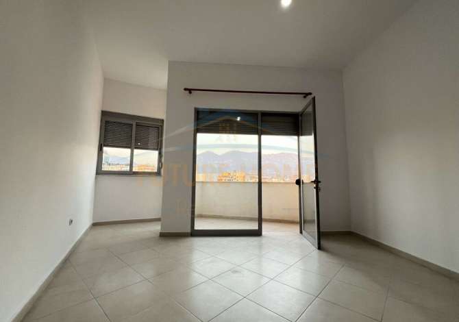 Shtepi ne shitje 2+1 ne Tirane - 280,000 Euro