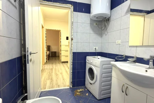 Shtepi ne shitje Apartament ne Tirane, 1+1, Mobilimi E mobiluar, Pagesa 115,000  Euro.