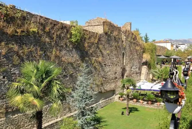 Terreno in vendita  a Elbasan - 700,000 Euro