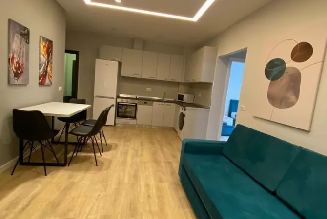 Shtepi me qera 2+1 ne Tirane - 699 Euro