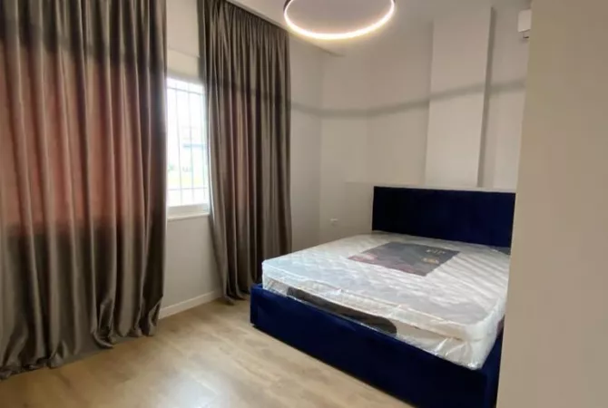 Shtepi me qera 2+1 ne Tirane - 699 Euro