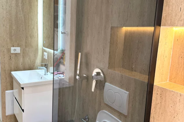 Shtepi me qera 1+1 ne Tirane - 57,000 Leke