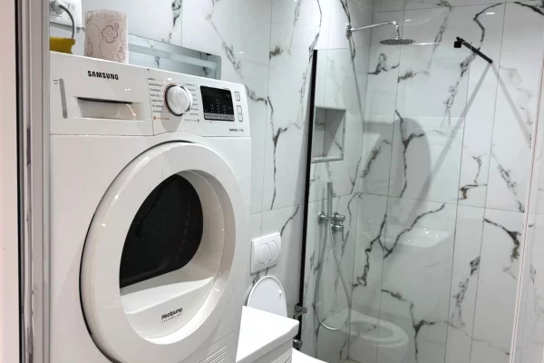 Shtepi me qera 1+1 ne Tirane - 450 Euro