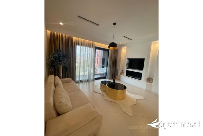 Shtepi ne shitje 2+1 ne Tirane - 420,000 Euro