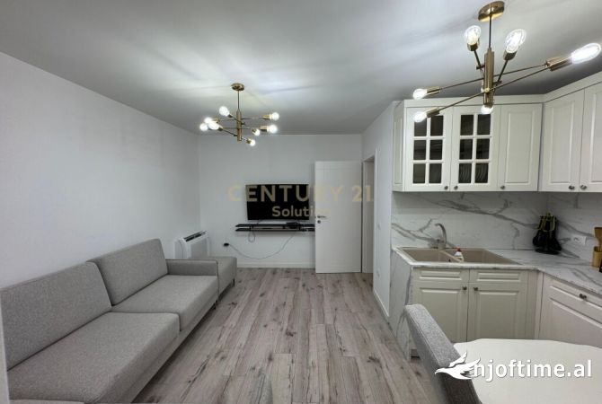 Shtepi me qera 2+1 ne Tirane - 650 Euro
