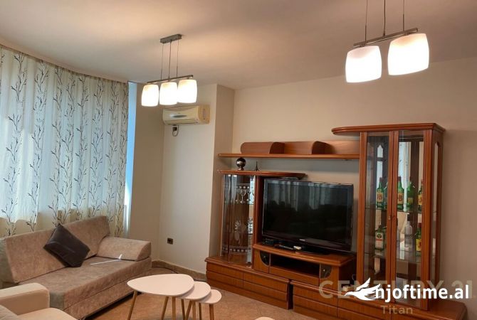 Shtepi me qera 2+1 ne Tirane - 600 Euro