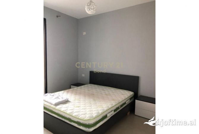 Shtepi me qera Apartament ne Tirane, 1+1, Mobilimi E mobiluar, Pagesa 500  Euro.