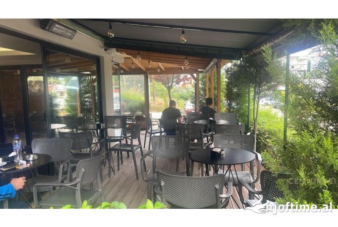 Ambient Komercial+ Parkim tek Ali Demi