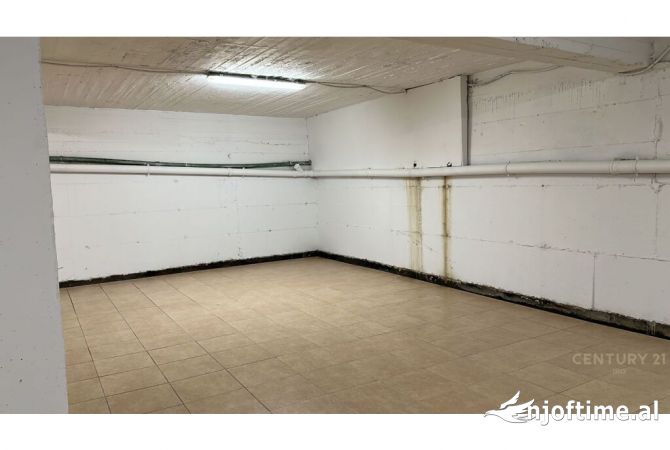 Ambient biznesi ne shitje 2+1 ne Tirane - 200,000 Euro