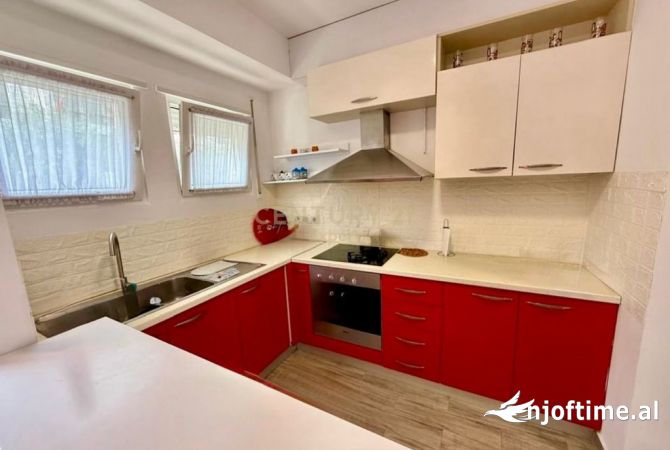 Shtepi me qera 2+1 ne Tirane - 600 Euro