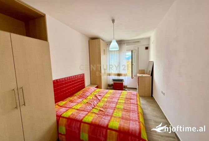 Shtepi me qera 2+1 ne Tirane - 600 Euro