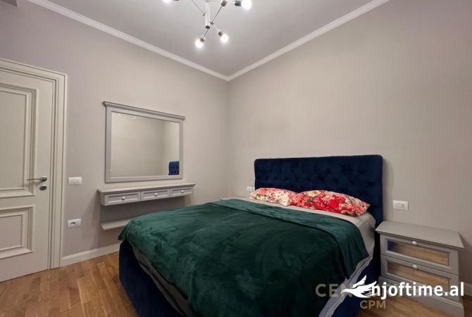 Shtepi me qera Apartament ne Tirane, 1+1, Mobilimi E mobiluar, Pagesa 650  Euro.