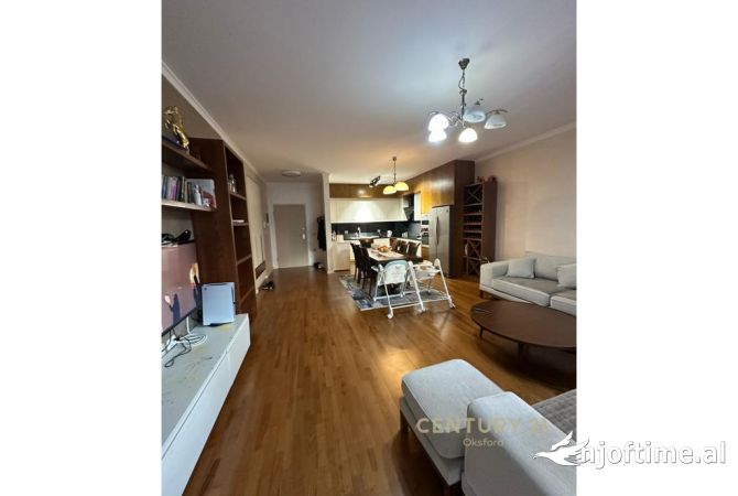 Shtepi ne shitje 3+1 ne Tirane - 315,000 Euro