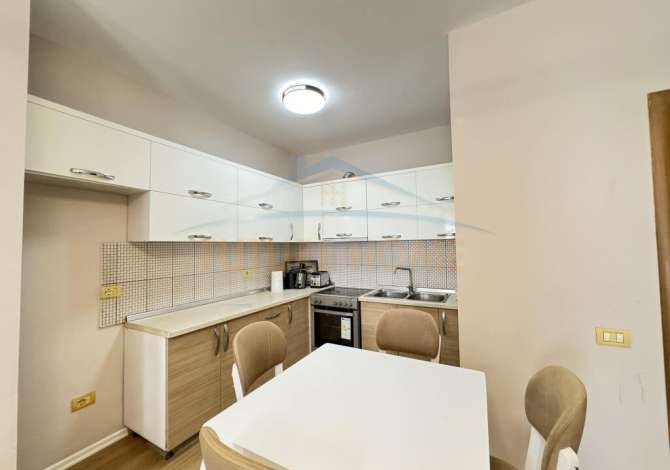 Shtepi ne shitje 2+1 ne Tirane - 126,999 Euro