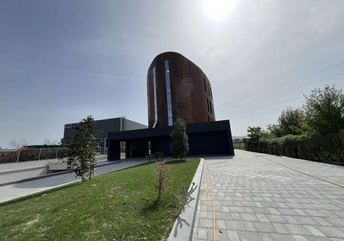 Qera, Godine 4 kate Rruga Rinasit