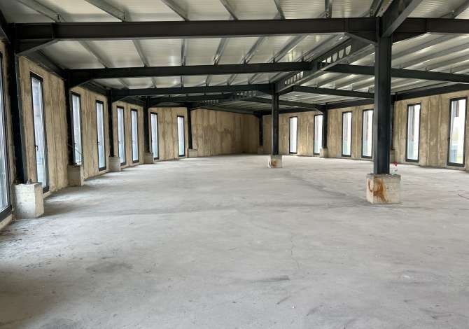 Qera, Godine 4 kate Rruga Rinasit