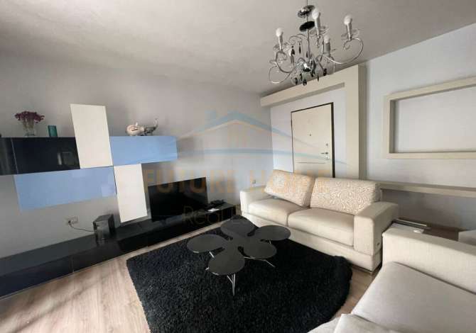 Shtepi me qera 2+1 ne Tirane - 800 Euro